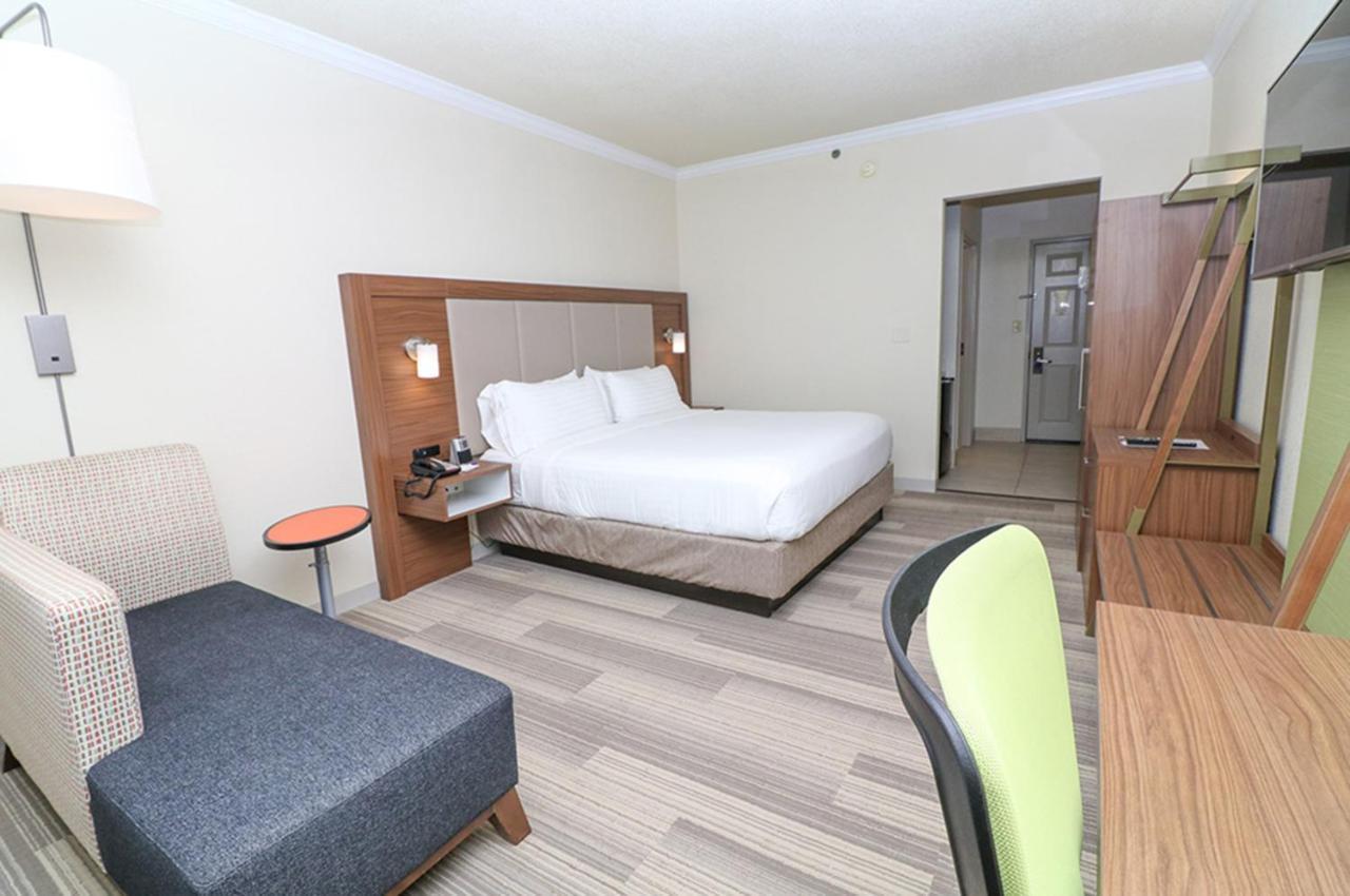 Holiday Inn Express Hotel & Suites Greenville By Ihg Εξωτερικό φωτογραφία