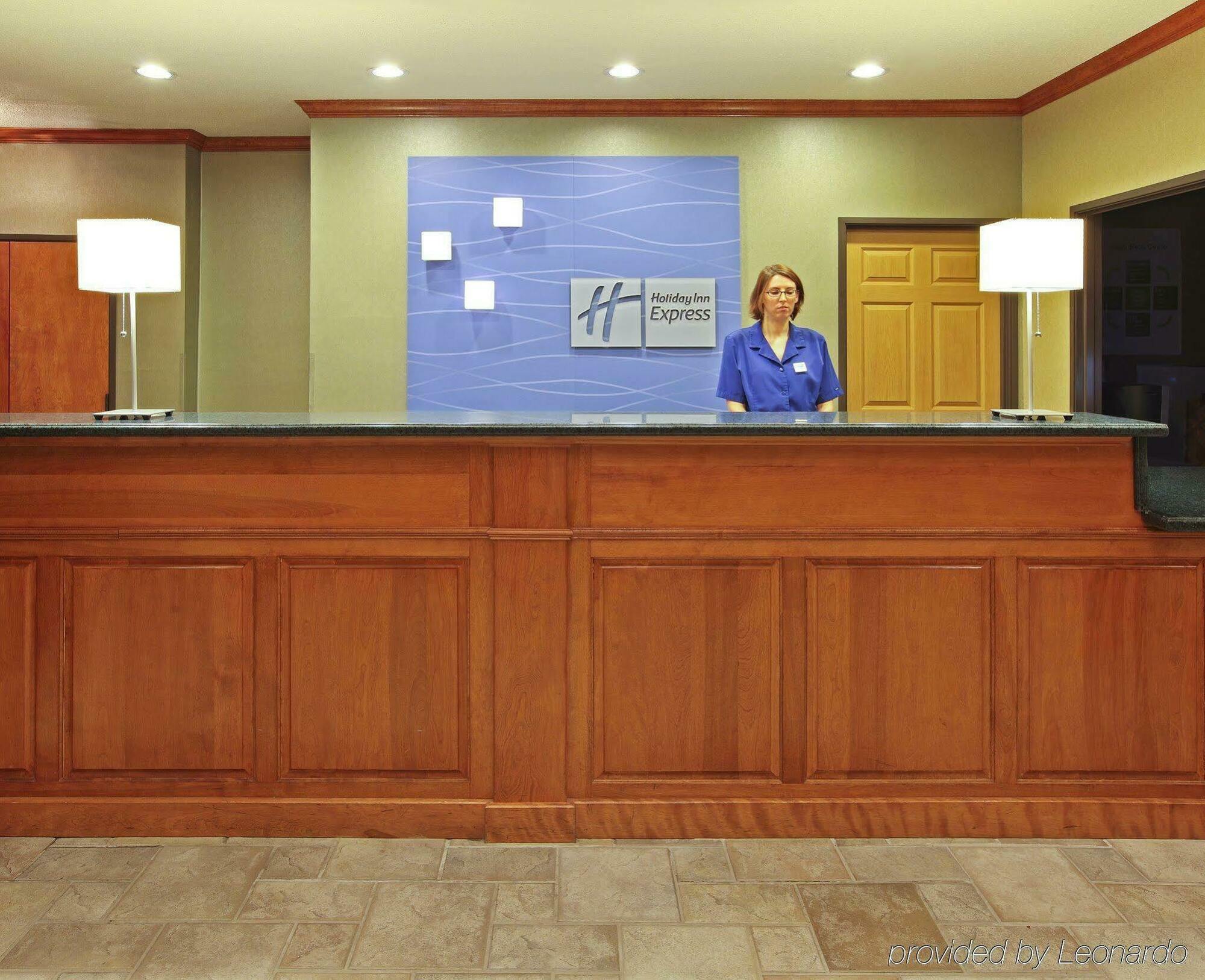 Holiday Inn Express Hotel & Suites Greenville By Ihg Εξωτερικό φωτογραφία